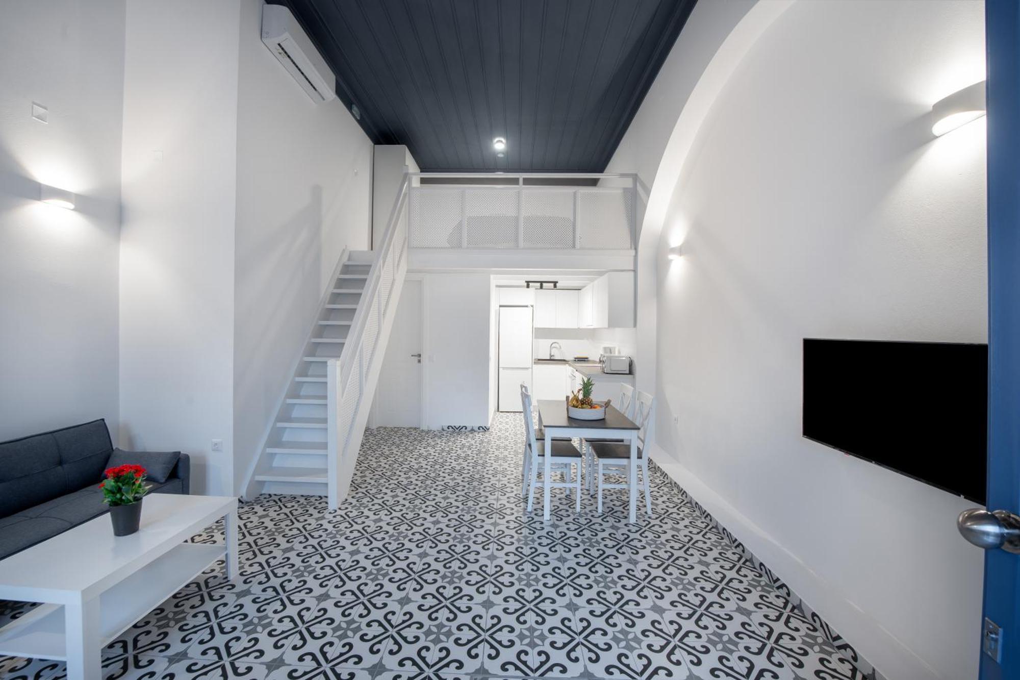 Porto Harani Seaside Apartments Sými Luaran gambar