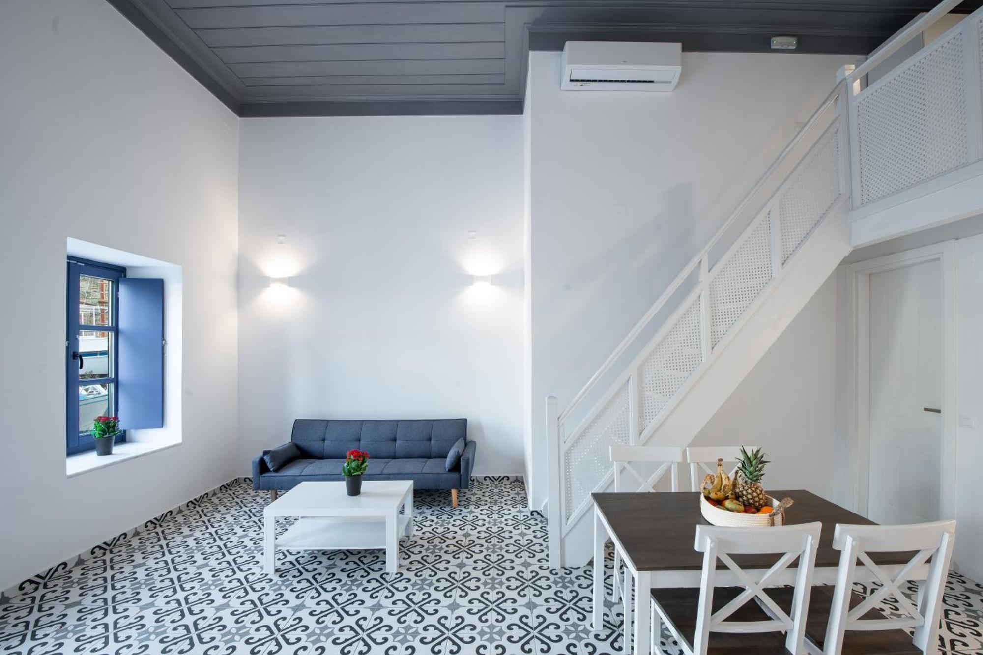 Porto Harani Seaside Apartments Sými Luaran gambar