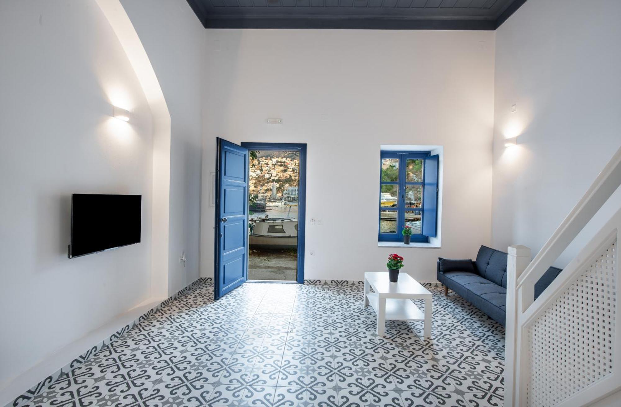 Porto Harani Seaside Apartments Sými Luaran gambar