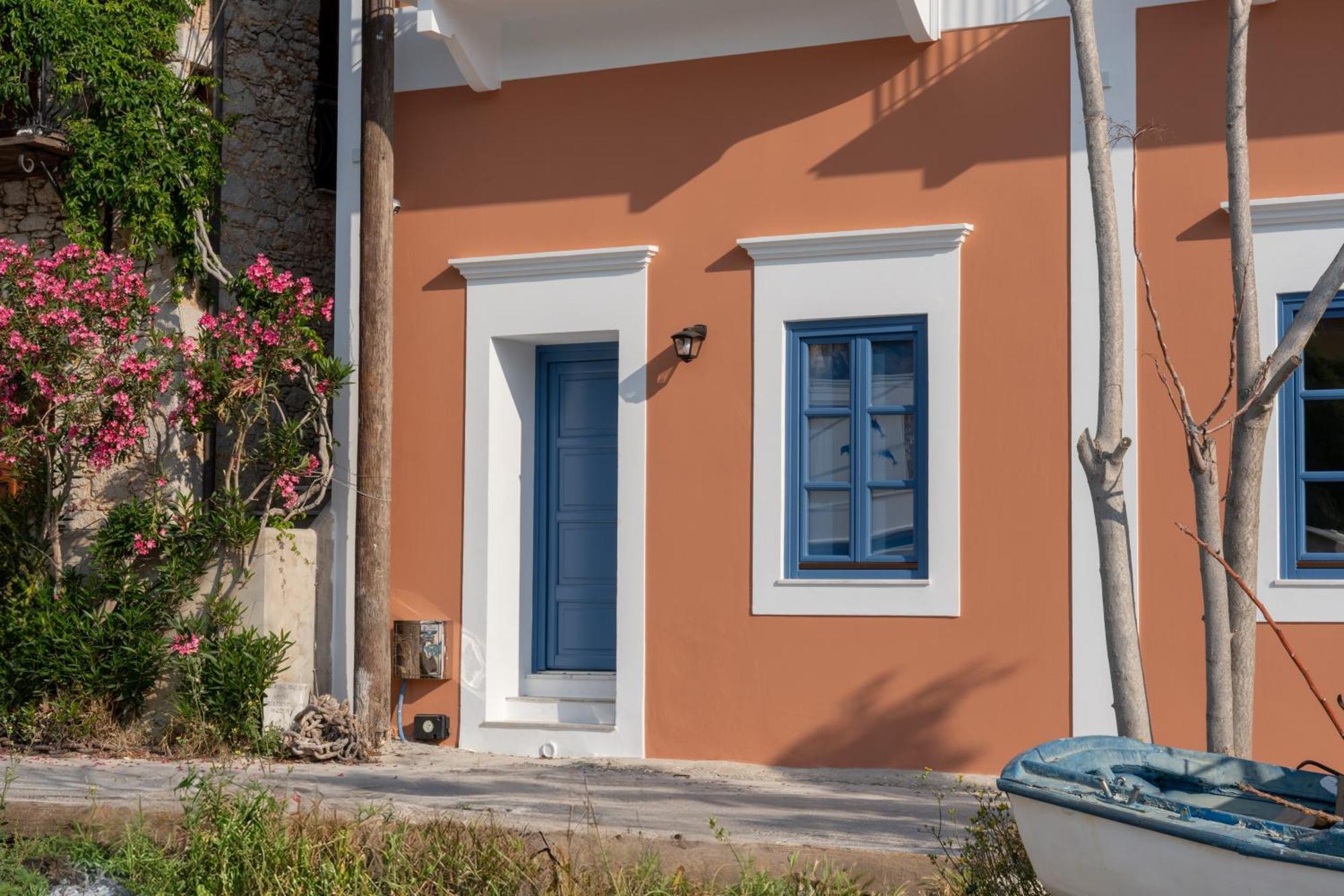 Porto Harani Seaside Apartments Sými Luaran gambar