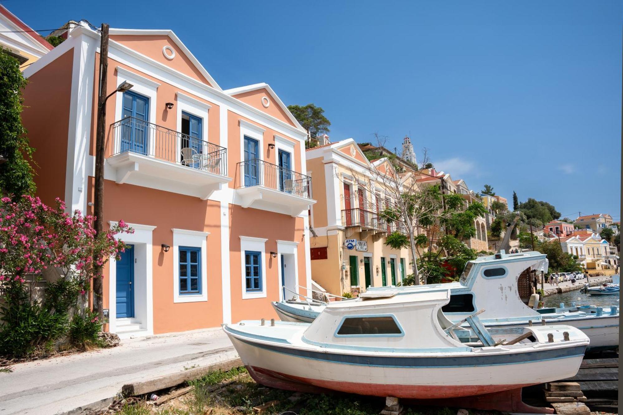 Porto Harani Seaside Apartments Sými Luaran gambar