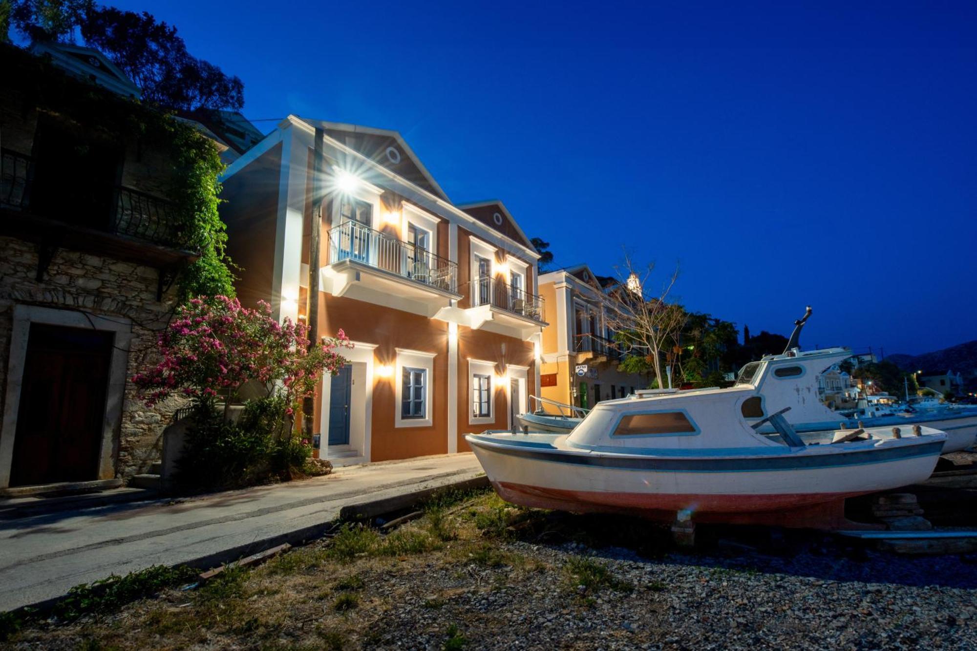 Porto Harani Seaside Apartments Sými Luaran gambar