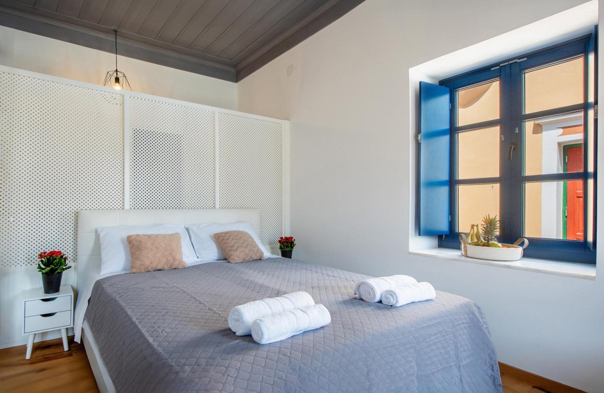 Porto Harani Seaside Apartments Sými Luaran gambar