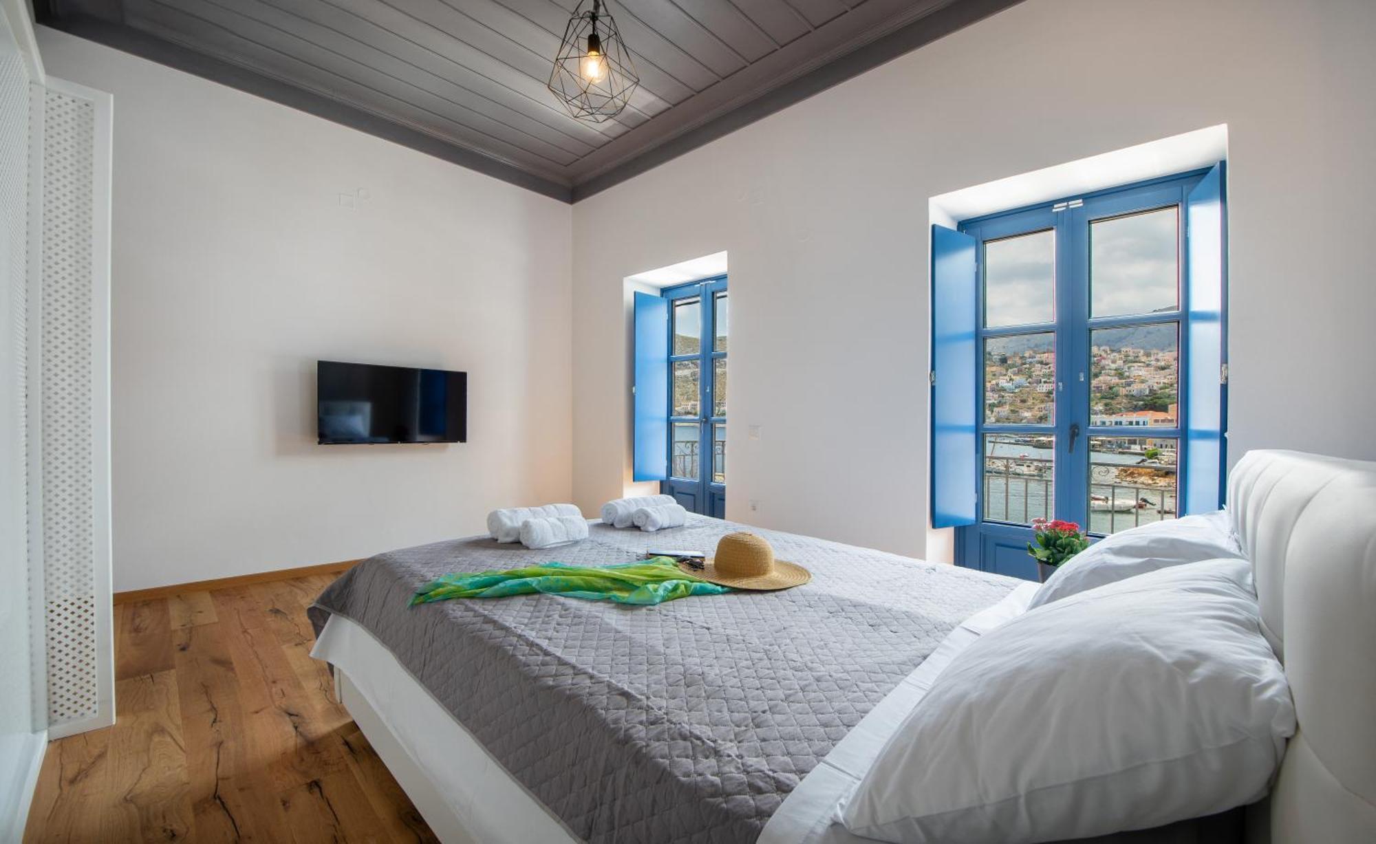 Porto Harani Seaside Apartments Sými Luaran gambar